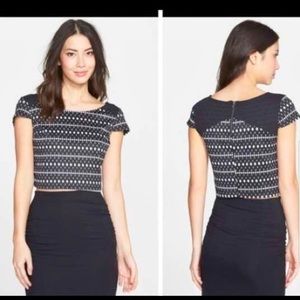 Jessica Simpson crop top Size M